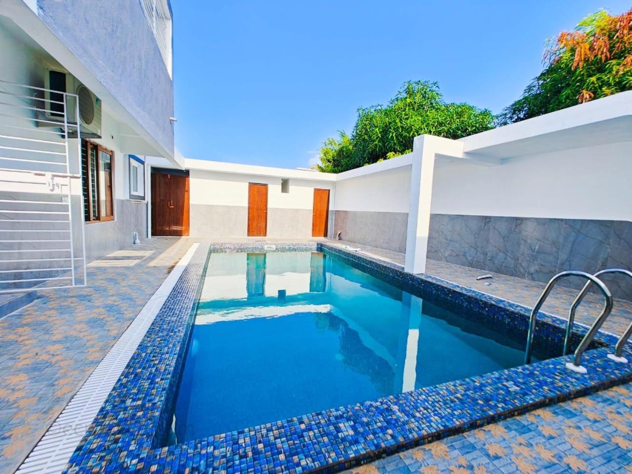 Rini Resort Chennai Dış mekan fotoğraf
